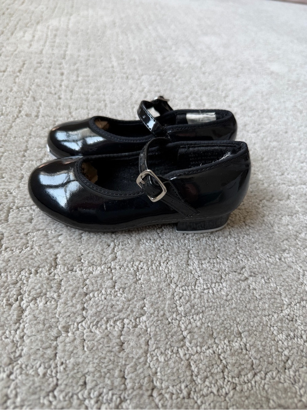 Revolution Tap Shoes Black Patent Mary Jane  Size 10